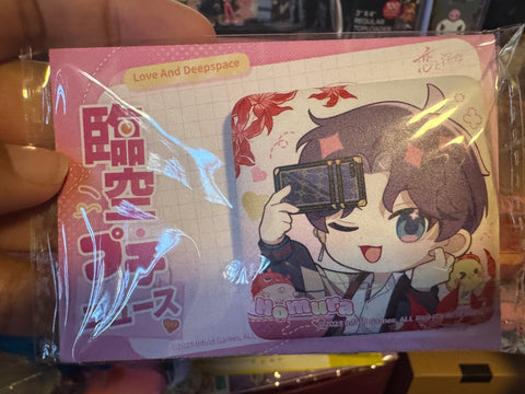 Love and Deepspace can badge